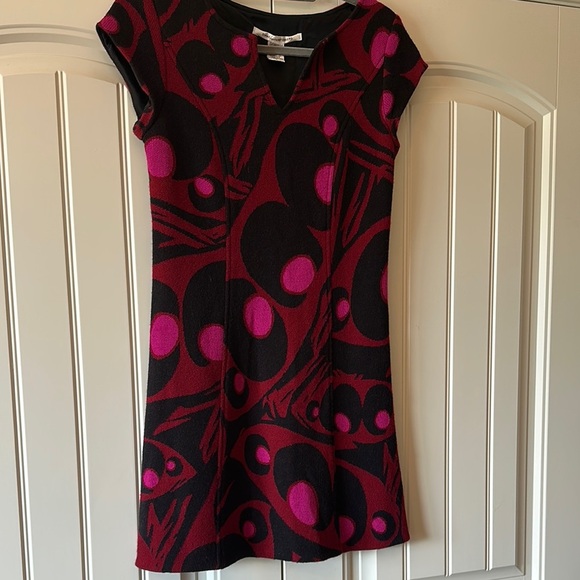 Diane Von Furstenberg Black and Pink Casual Dress - Picture 1 of 12